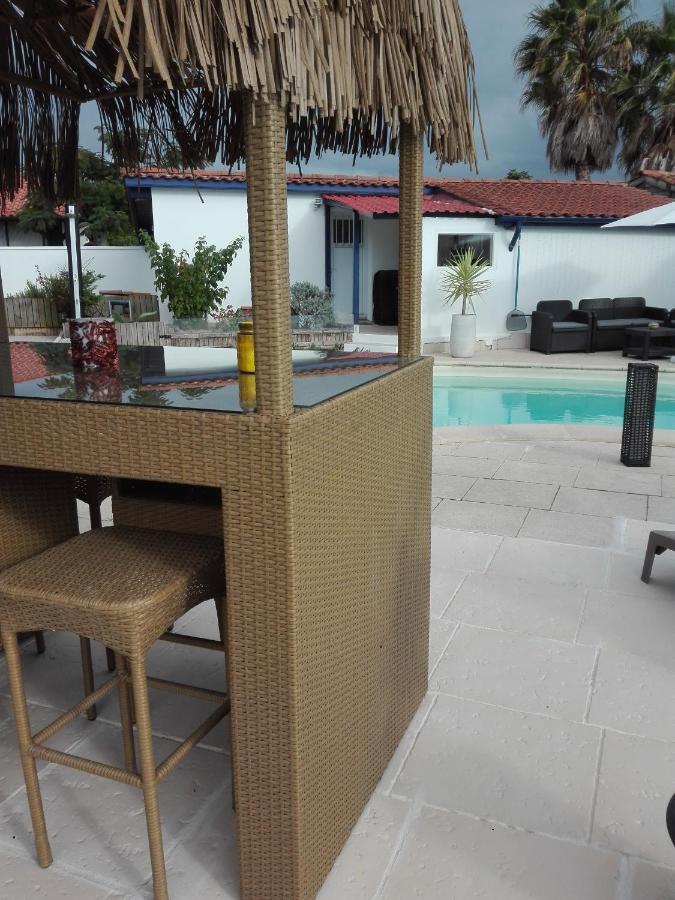 Chalet Zure Ondoan - Spa Et Piscine Chauffee Tarnos Luaran gambar