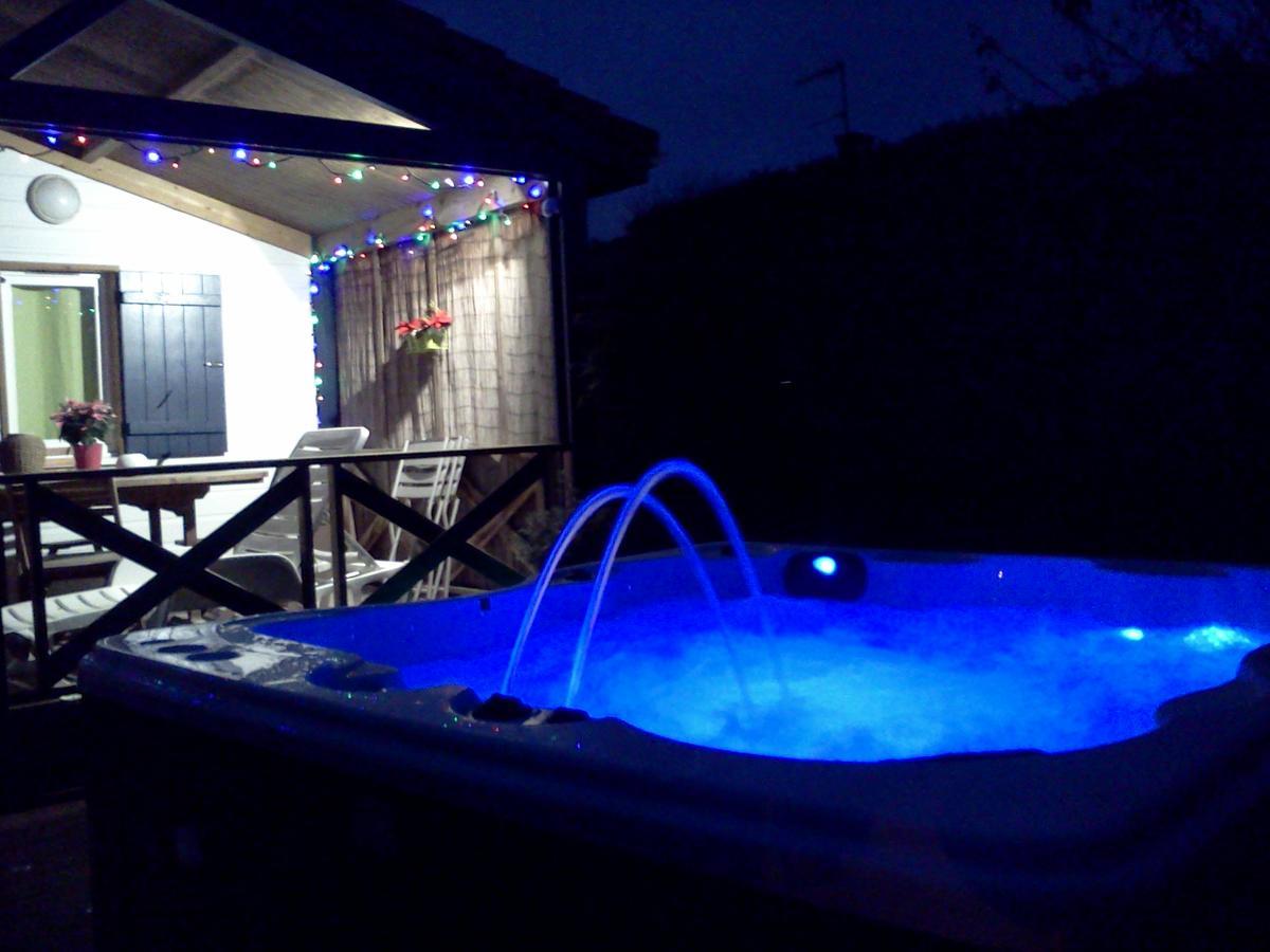 Chalet Zure Ondoan - Spa Et Piscine Chauffee Tarnos Luaran gambar